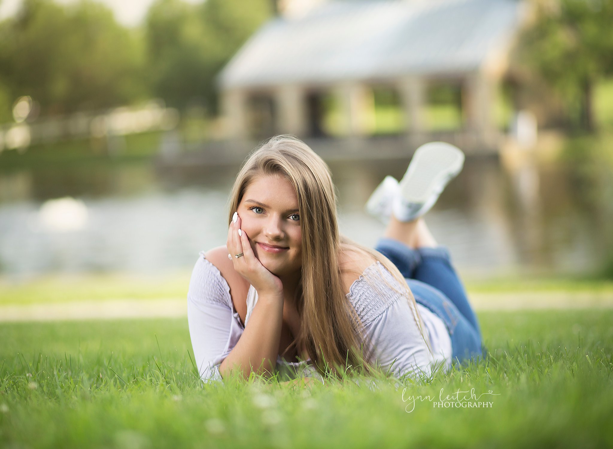 Columbus Senior Photographer located in Hilliard, OH